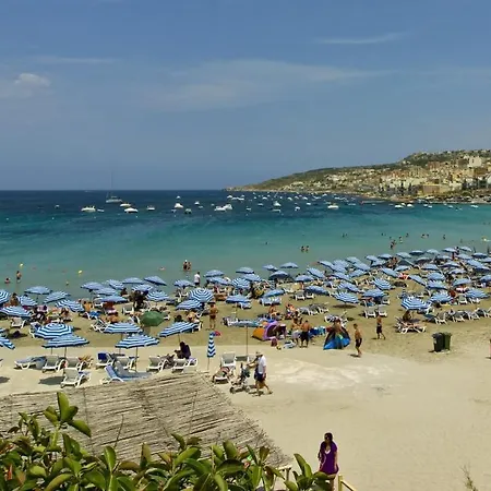 Ocean Vibes - Beachfront With Pool & Bbq By 360 Estates Mellieħa