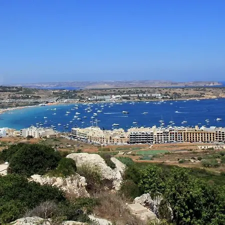 Ocean Vibes - Beachfront With Pool & Bbq By 360 Estates * Mellieħa