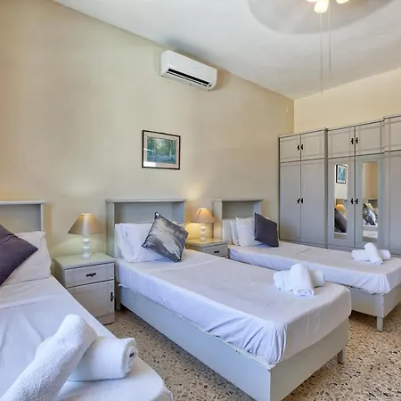 Appartamento Ocean Vibes - Beachfront With Pool & Bbq By 360 Estates Mellieħa
